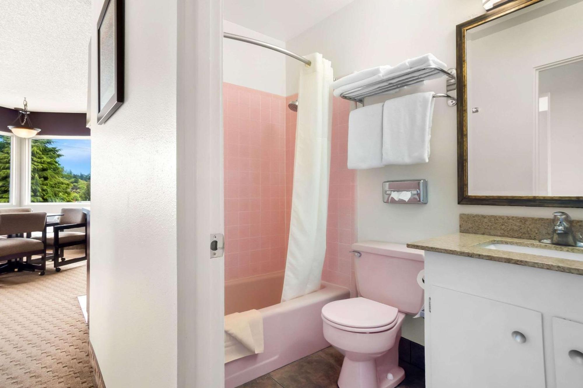 Quality Inn Port Angeles - Near Olympic National Park Екстер'єр фото